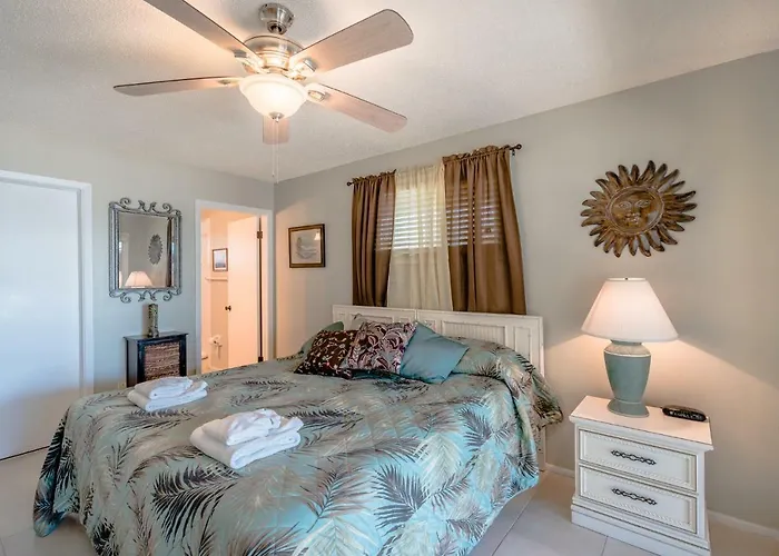 Shore Haven Unit 5a * Clearwater Beach
